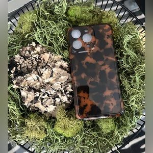 Tortoise Print iPhone 13 PRO Case - Full Camera Protection